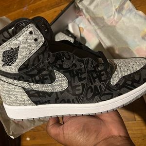 Jordan 1 - Rebellionaire - size 7.5